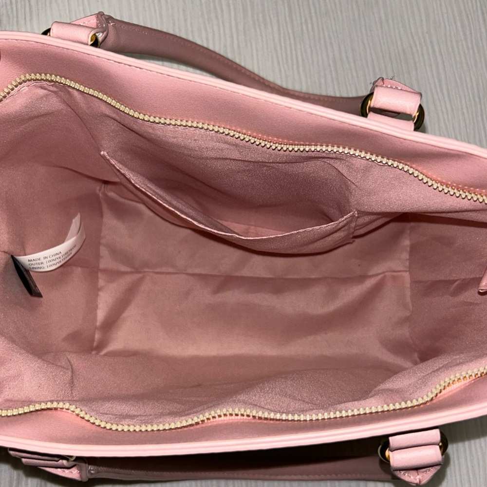 Totoro Pink and Cream Shoulder Bag. - Picture 3 of 5
